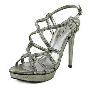 Pele Moda Flirt Sandal Sz 9.5 Pewter 5" Heel NIB